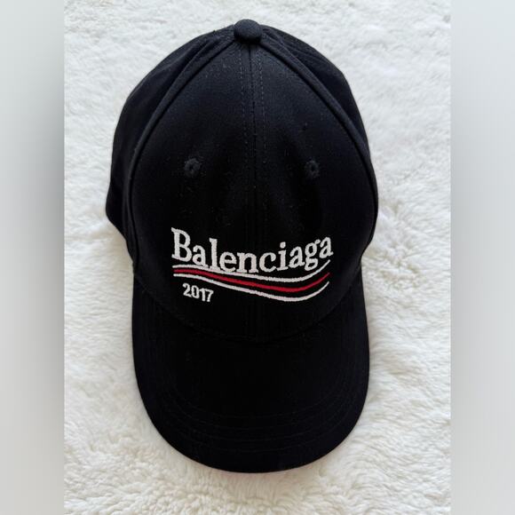 Balenciaga unisex baseball hat Authentic Retail 395$ - Picture 1 of 6